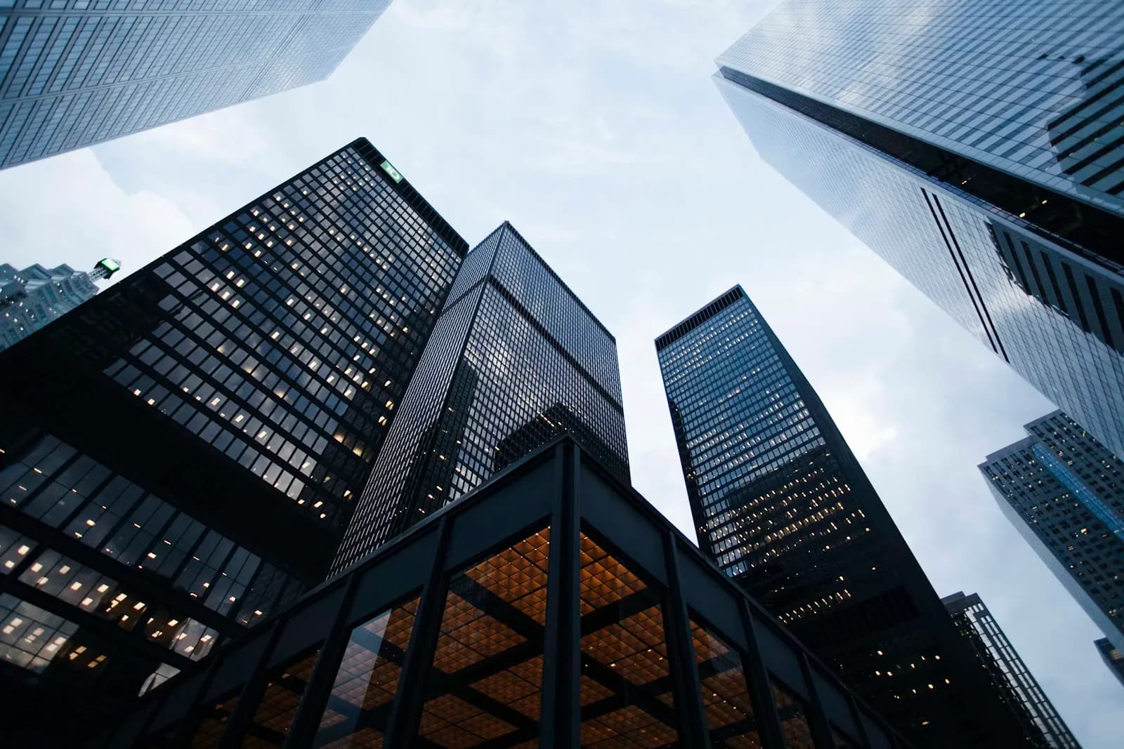 AROVIX Headquarters & Global Architecture